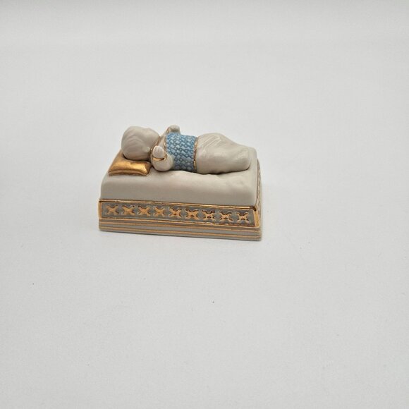 Lenox China First Blessing Nativity Baby Jesus - Picture 4 of 8